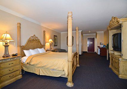 Western Delta & Hotel 3*