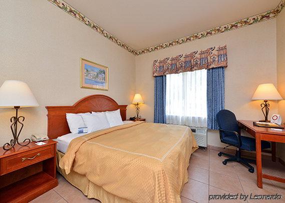 Western Delta & Hotel